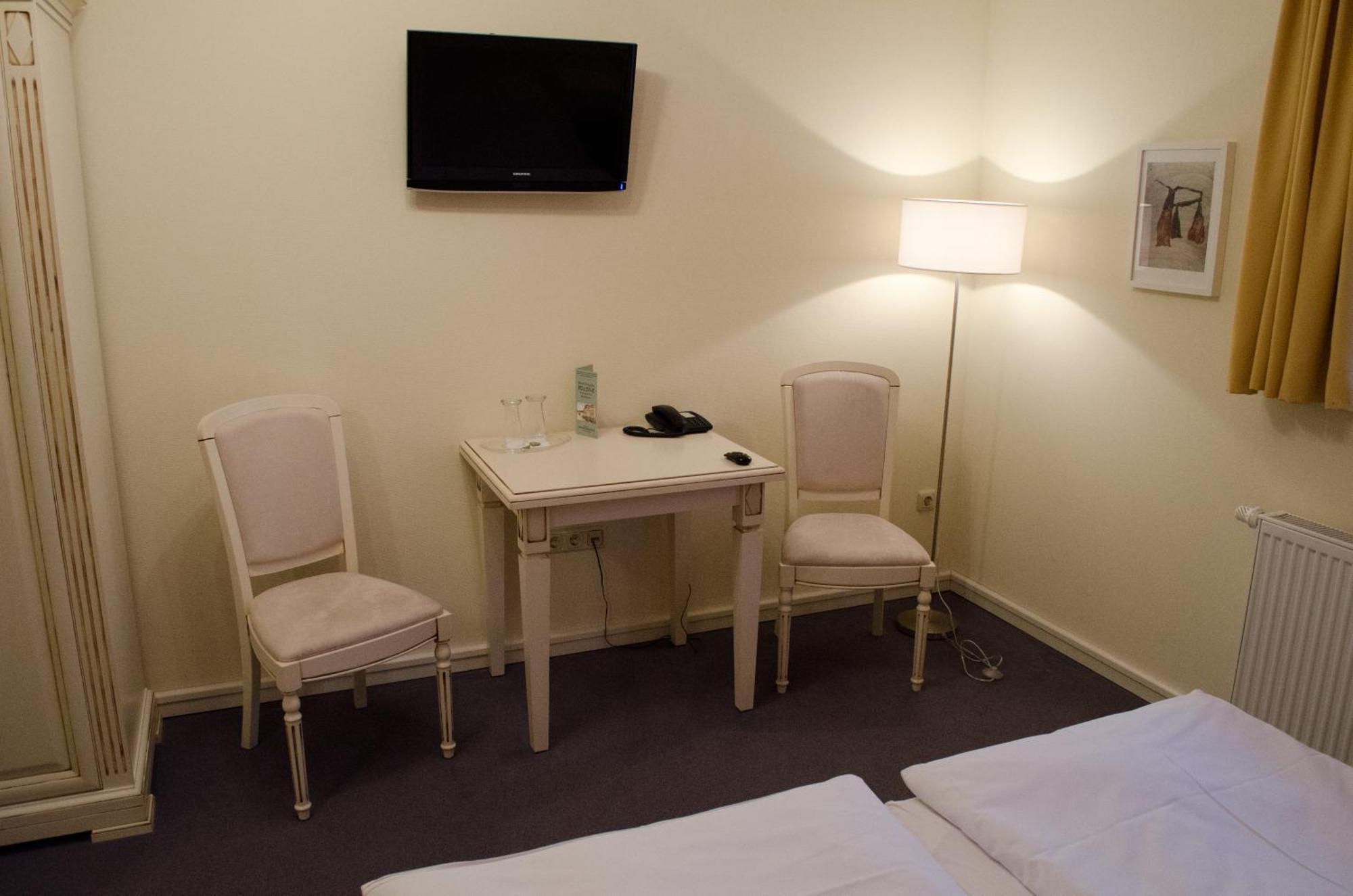 Hotel Pension Bellevue 바트 도베란 객실 사진